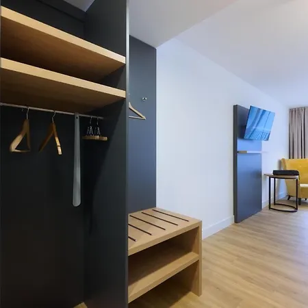 Hotel Collegium Glashutten (Hessen)